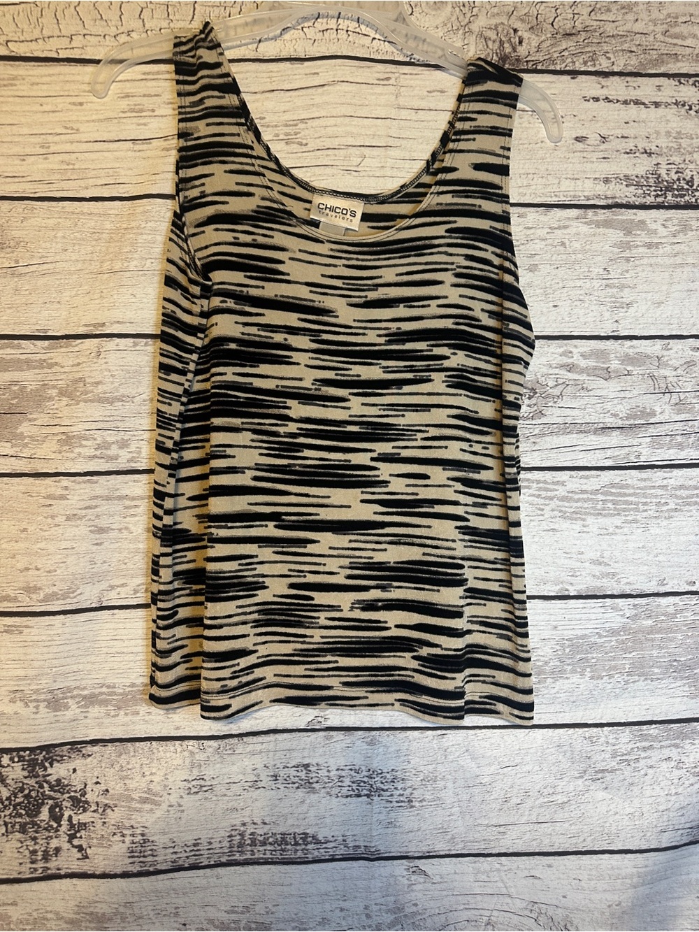Chico’s Travelers Neutral Animal Print Stretch Tank Top Size 1